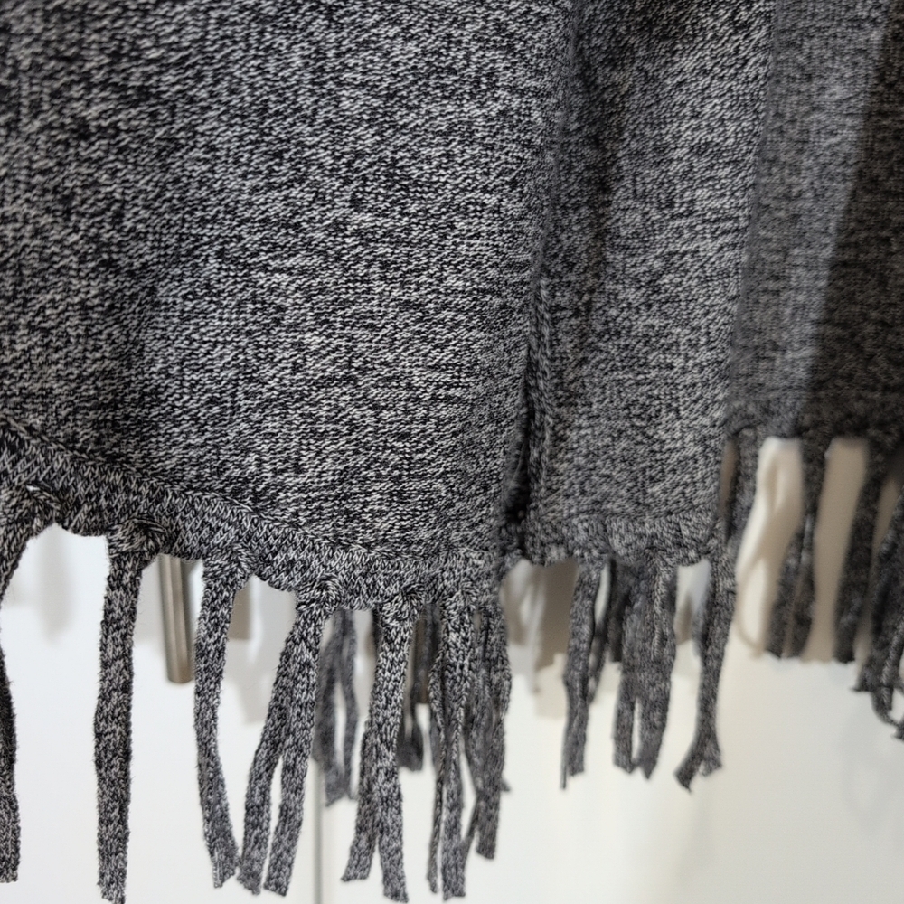 Style & Co Fringed Open-Front Sweater Cardigan Women's Size Small Grey/Black - Picture 3 of 8